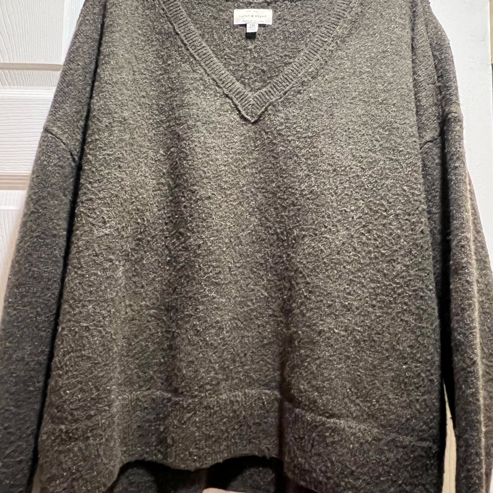 Women’s Gray/Olive Sweater